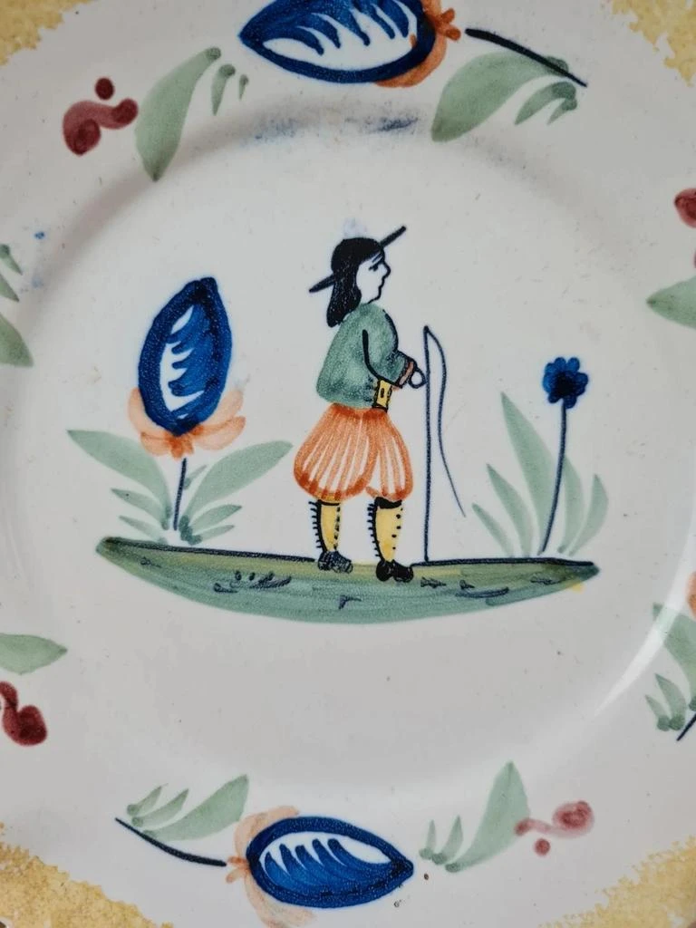 Assiette ancienne signée Hb Quimper – décor breton main – photo 3